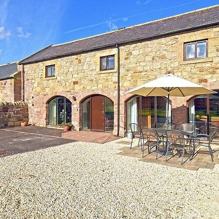 Goldfinch Villa Lucker Exterior photo